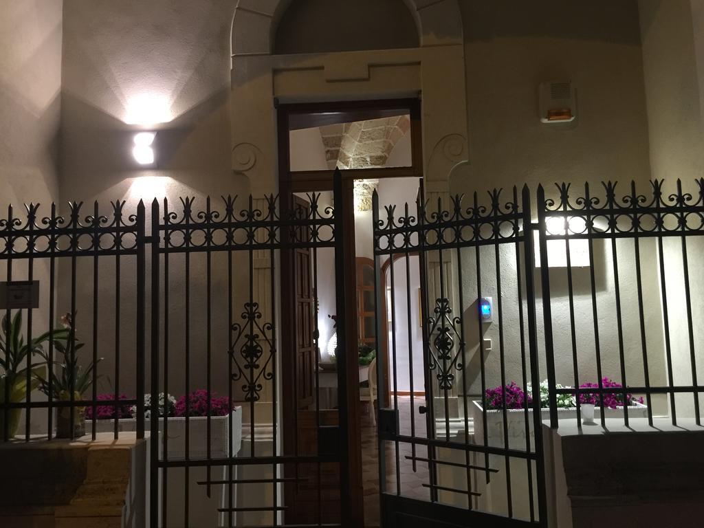 B&B Viro Campi Salentina Bagian luar foto